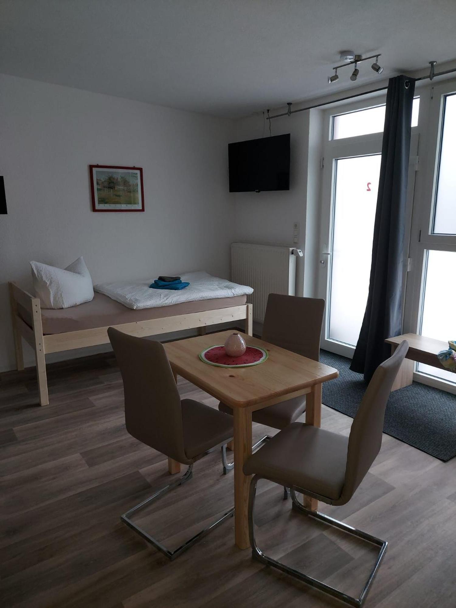 City-Pension Senftenberg / Apartment Nr. 3 エクステリア 写真
